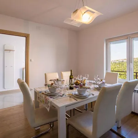 In 5538 Apartament